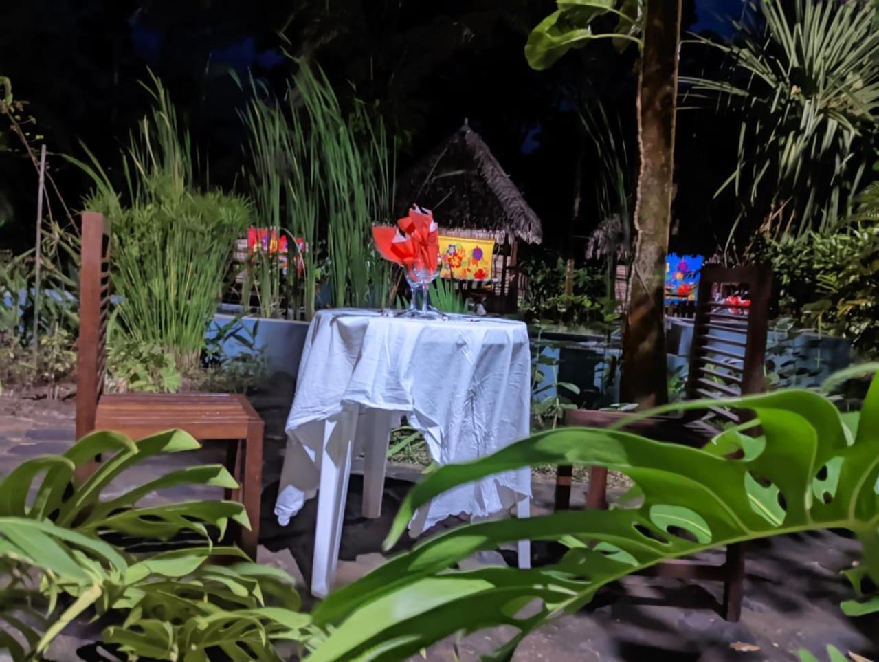 L Hippocampe Otel Maroantsetra Dış mekan fotoğraf